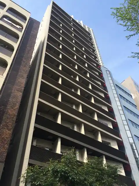 パークリュクス新宿御苑前mono